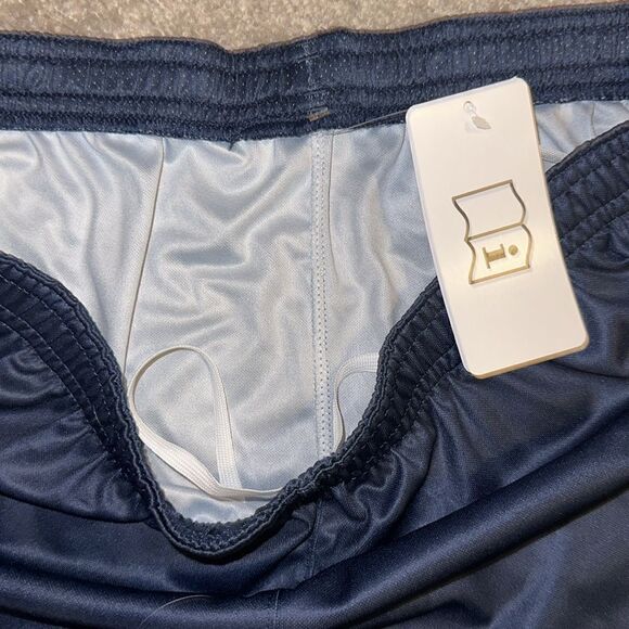 Nike Dri Fit Challenger Shorts! - Picture 6 of 8
